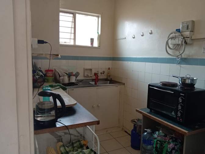 Piwe Mbiko's room