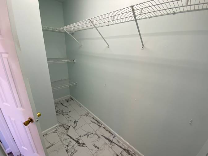 Alcove Rooms's room