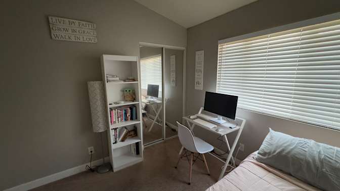 Argel's room