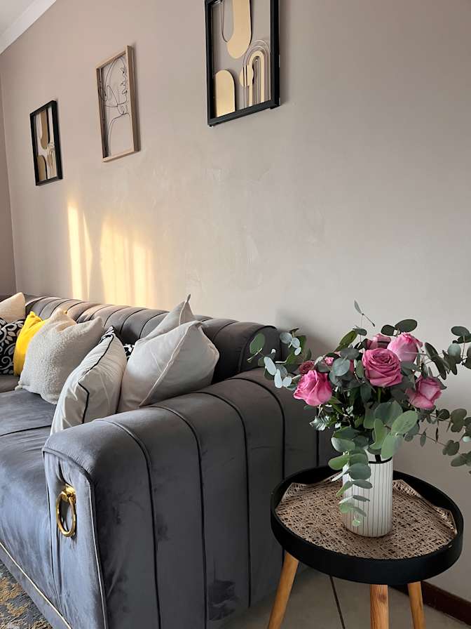 Nale's room