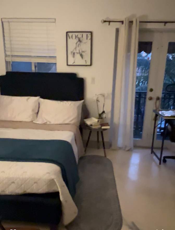Cora Hayes's room