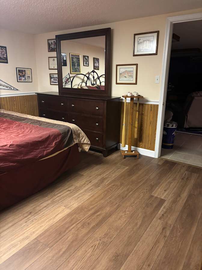 Roxanne's room