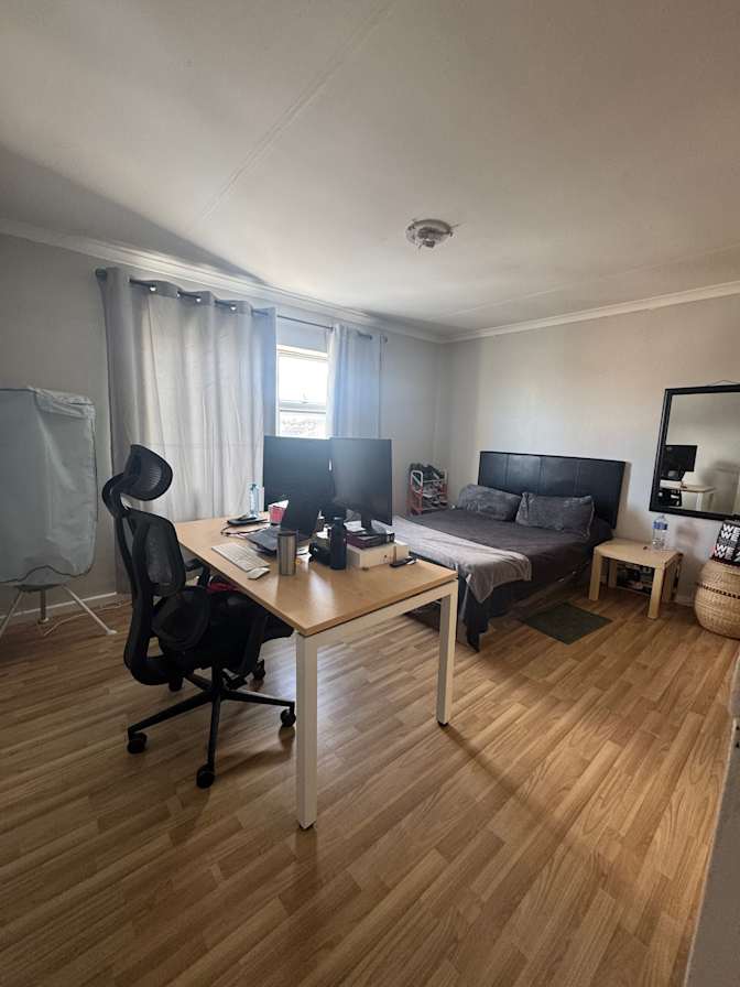 Ronard's room
