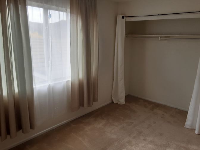 Sharon DeCastro's room