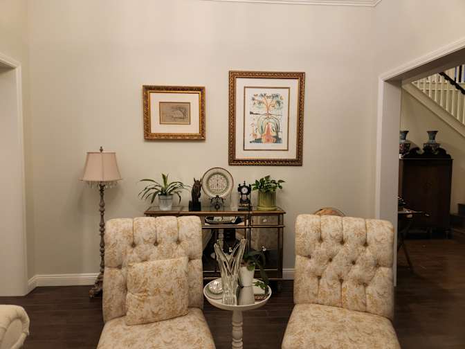 MonicaLee's room