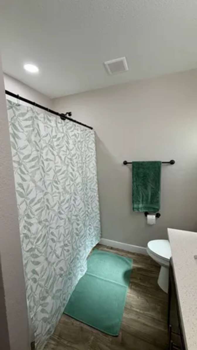 Affordable Room for Rent's room