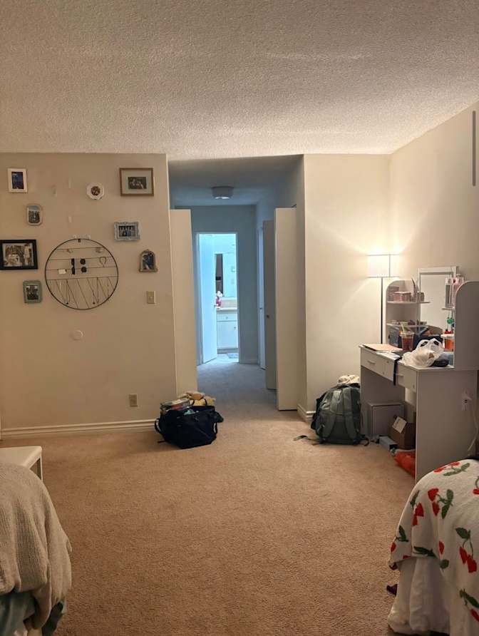 Isabella's room