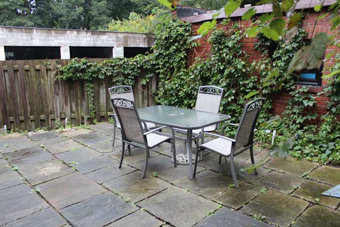 Wojtek Magdalena's room