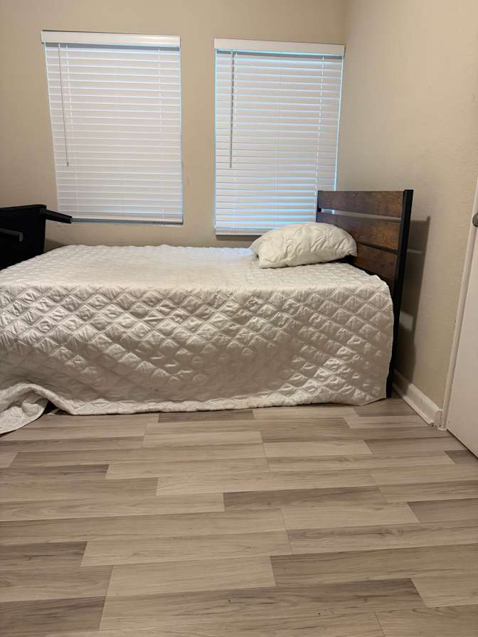 Samantha Ortiz's room