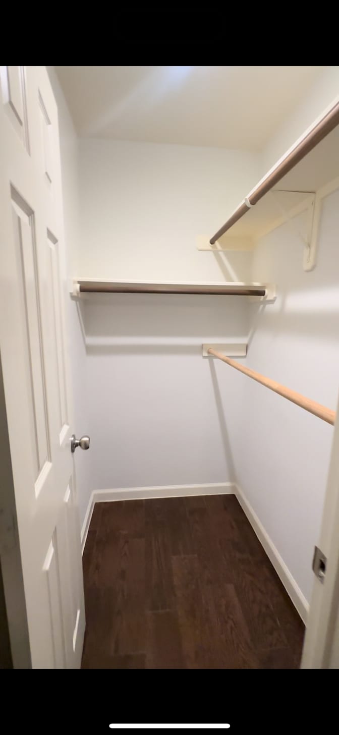 Thomas's room