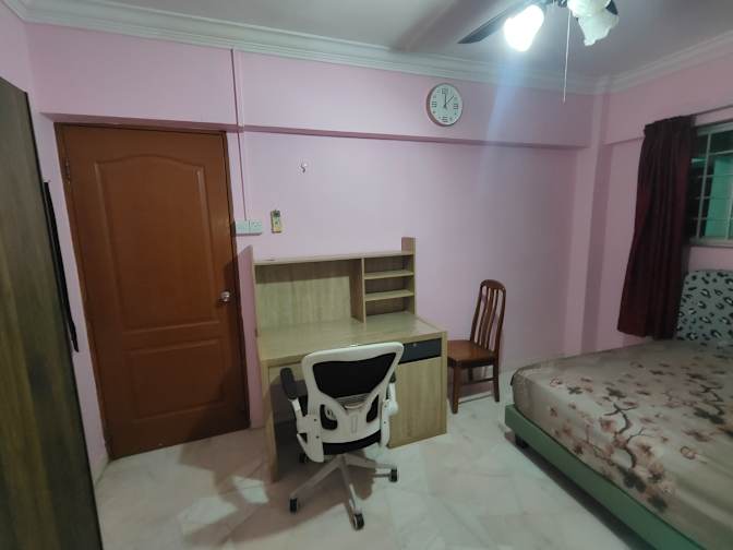 Farooq's room