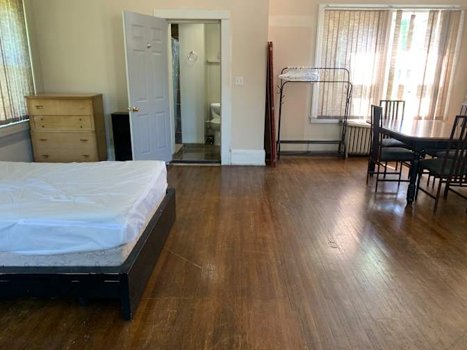 Lisa's room