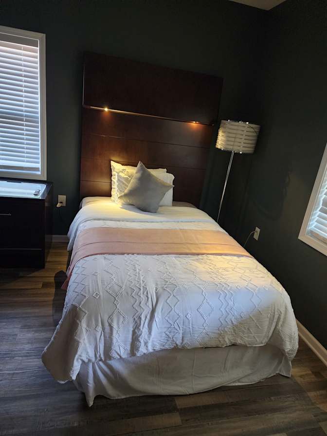 CL&C Property Management and Consulting's room