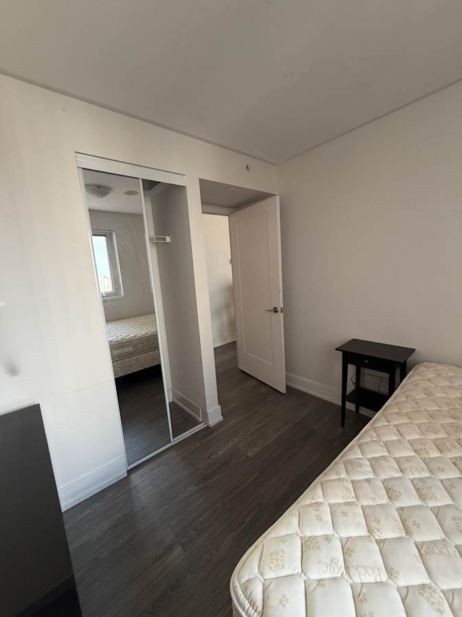 Nav's room