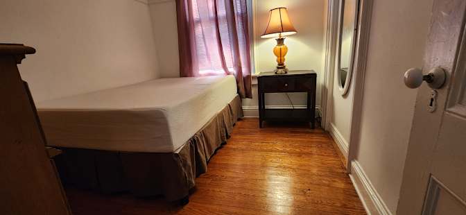 ALBERTO's room