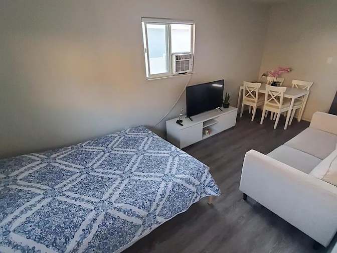 Alyanna's room