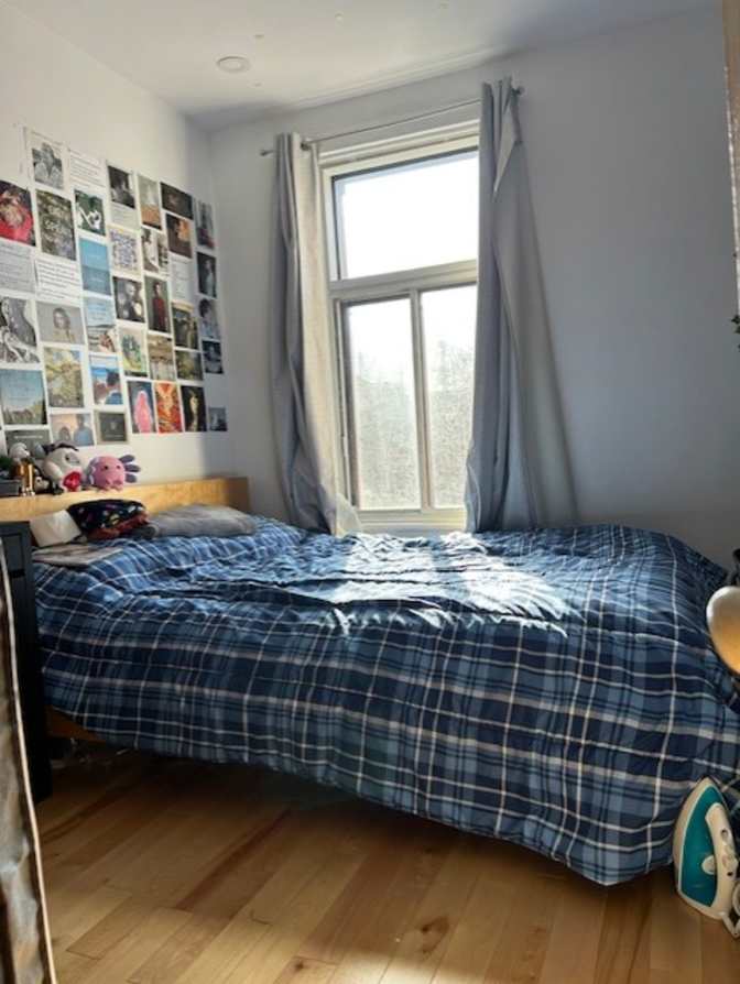 sunny's room