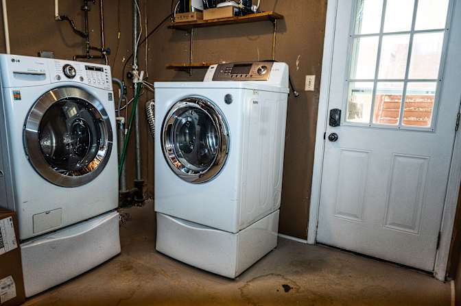 lifedoorrentals's room