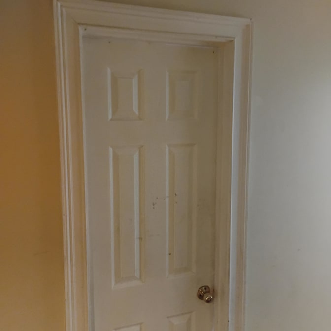 DEVARS WOODS's room
