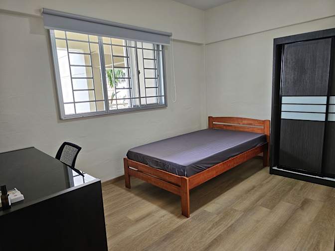 Lenz's room