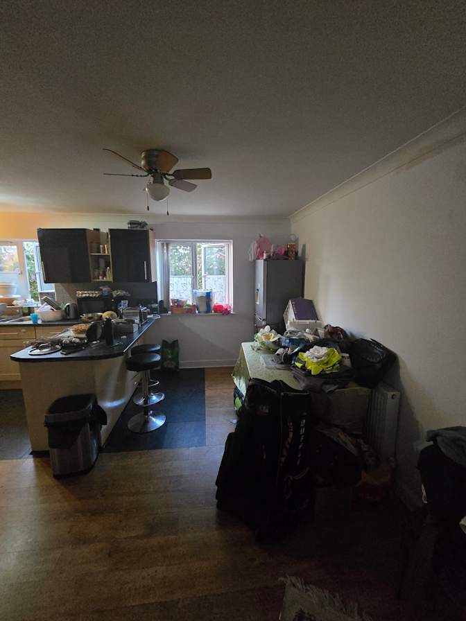 Ali's room