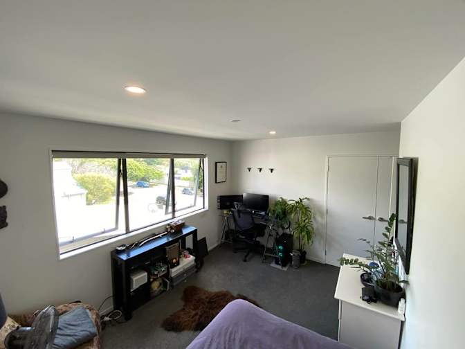 Locky Buchanan's room