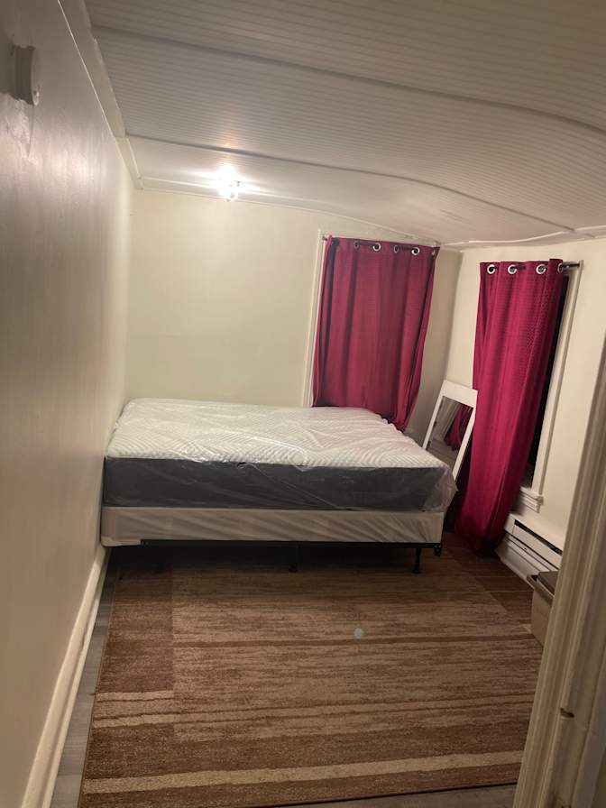 Rafael Estevez's room