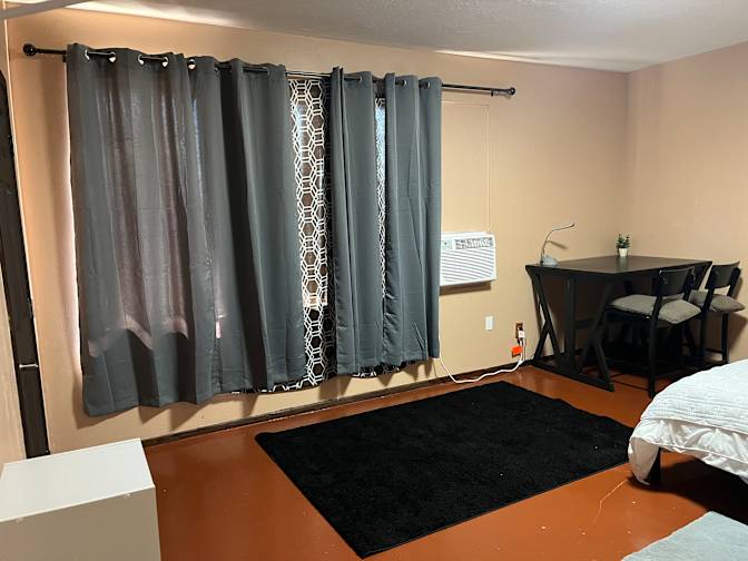 Robert Martinez's room