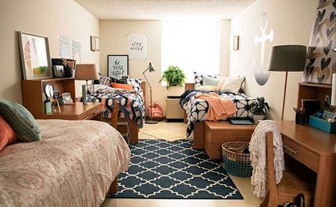 Lisa's room