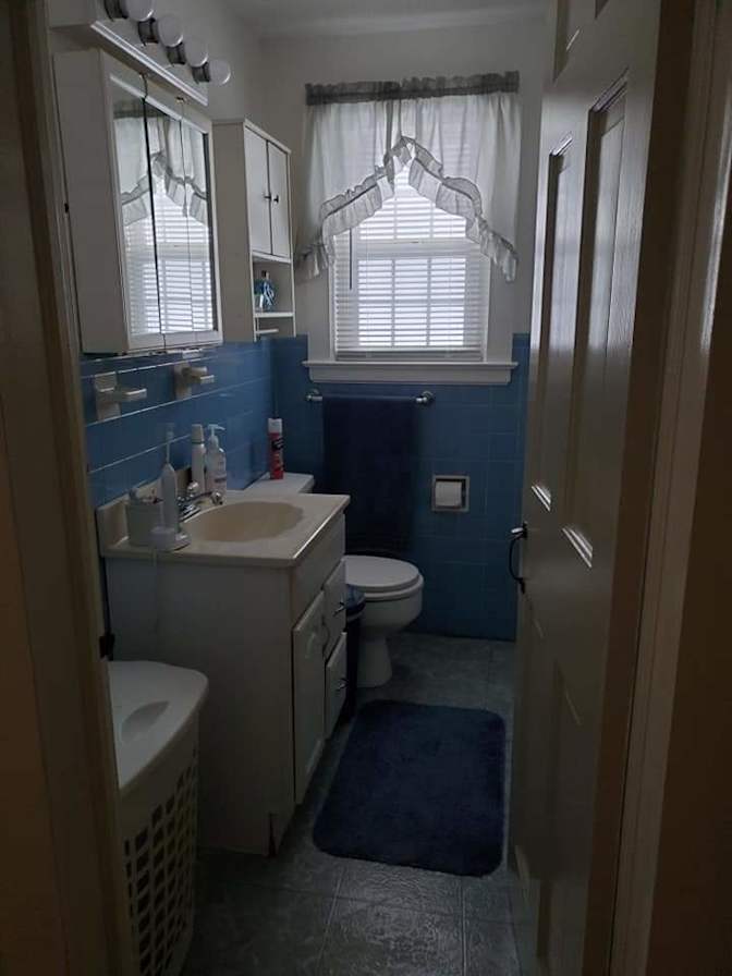 Lisa's room