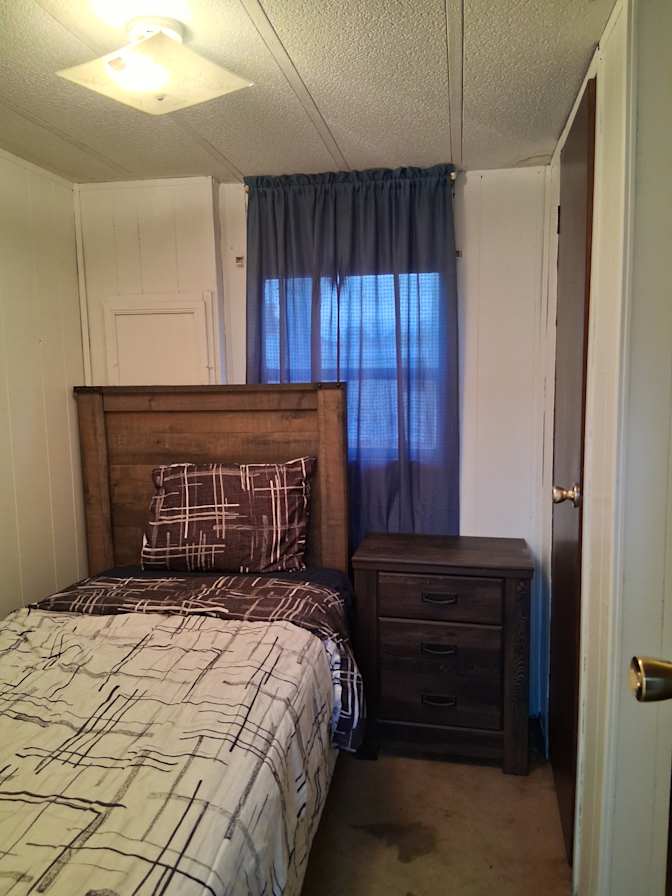 Mykh's room