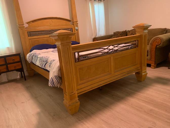 Robert's room