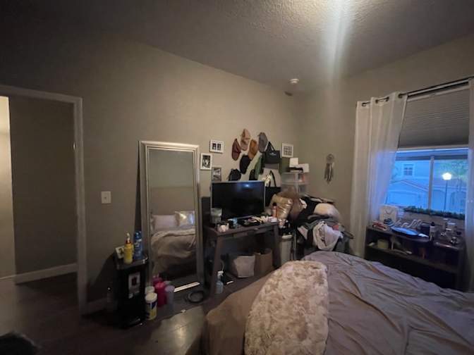 Aleksandra Paschek's room