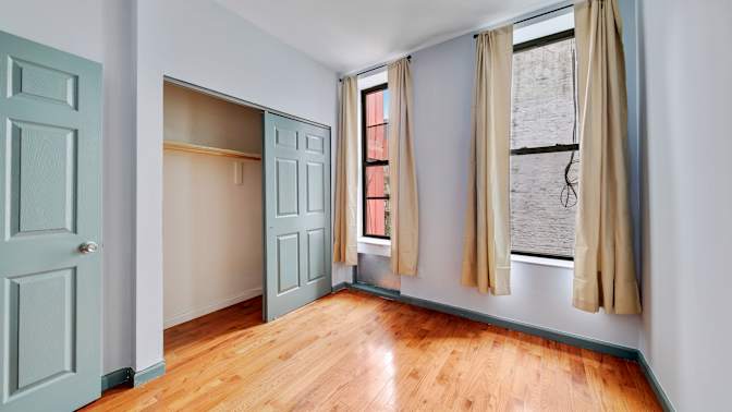 Sam June's room