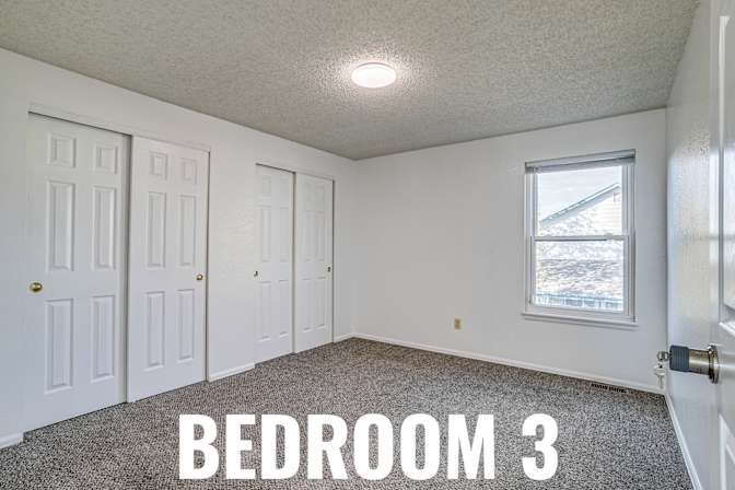 HomeCrew's room