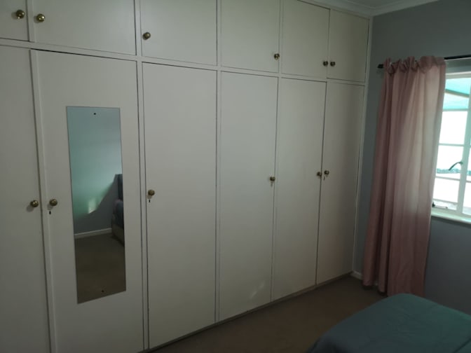 Lara's room