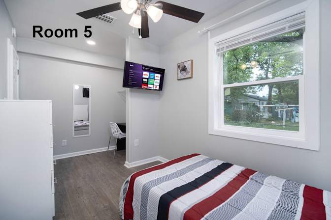 PadSplit's room