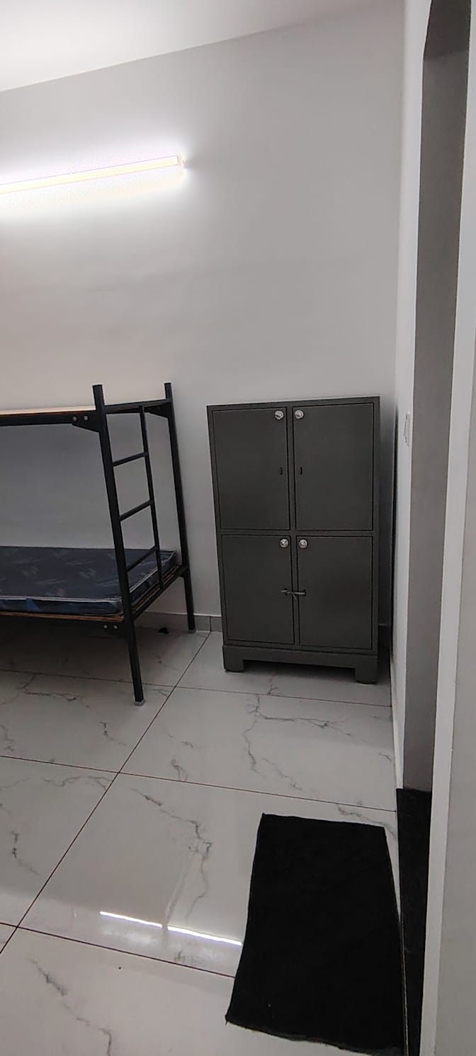 Satheesh kumar's room