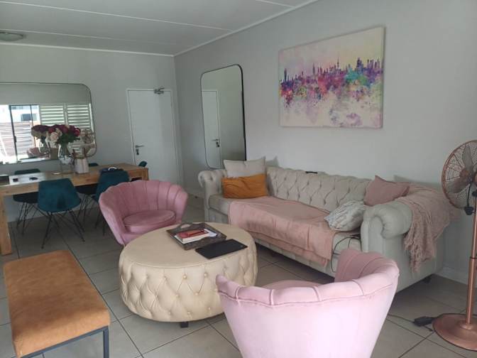 Zamathiyane's room