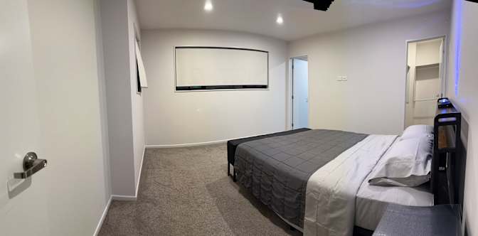 Kim Ha Tran's room