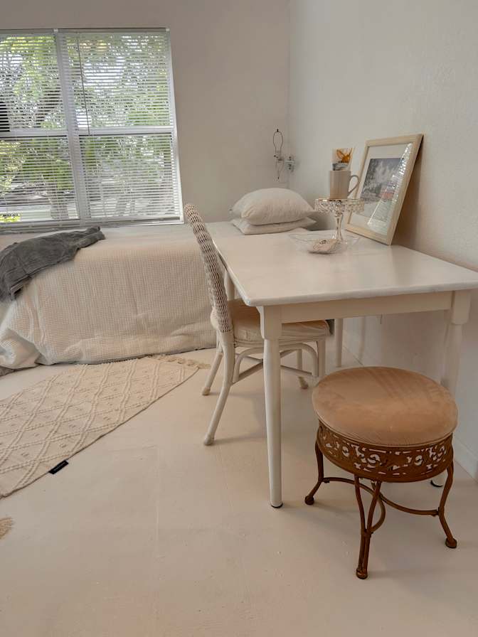Mi's room