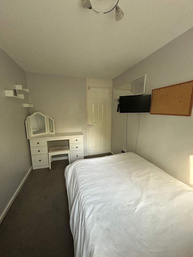 Benjamin's room