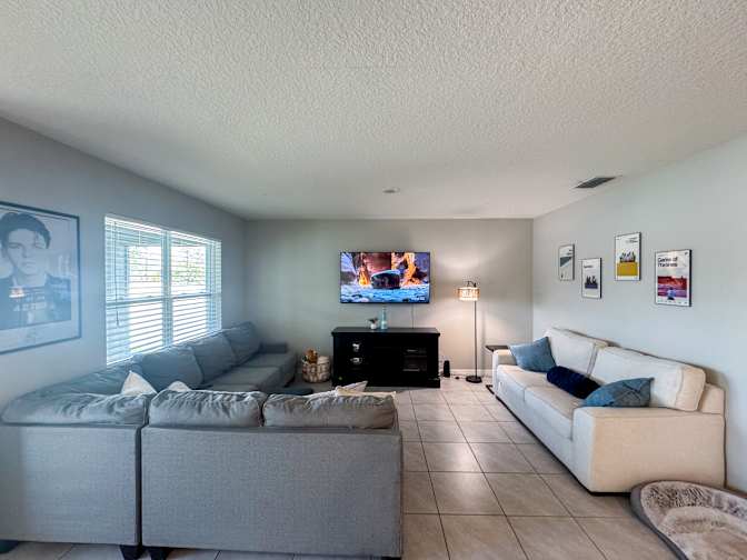 Joshua Rizek's room
