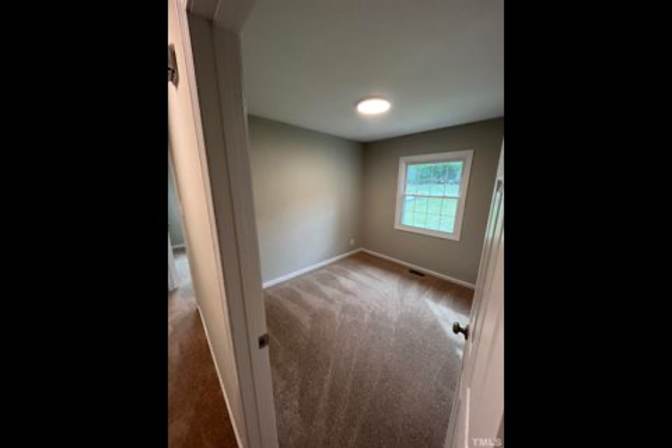 Alcove Rooms's room