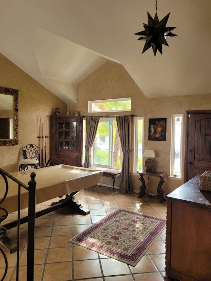 Linda's room