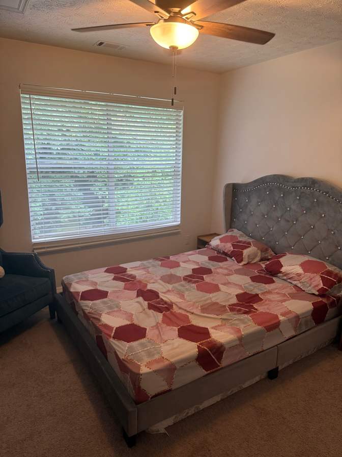 JOWELLS's room