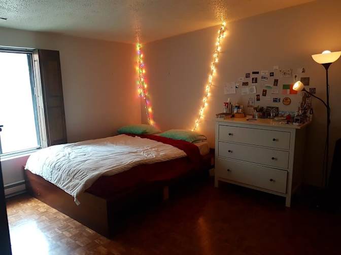 John Sarrouf's room