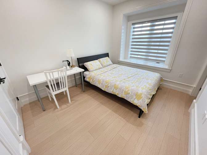 Vivian's room