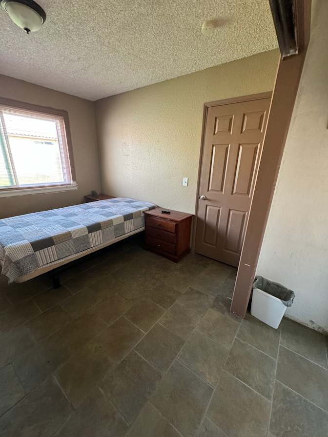 Jose's room