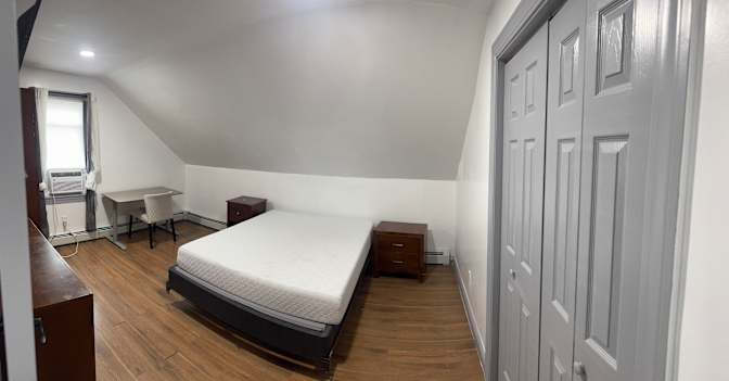 Annis's room
